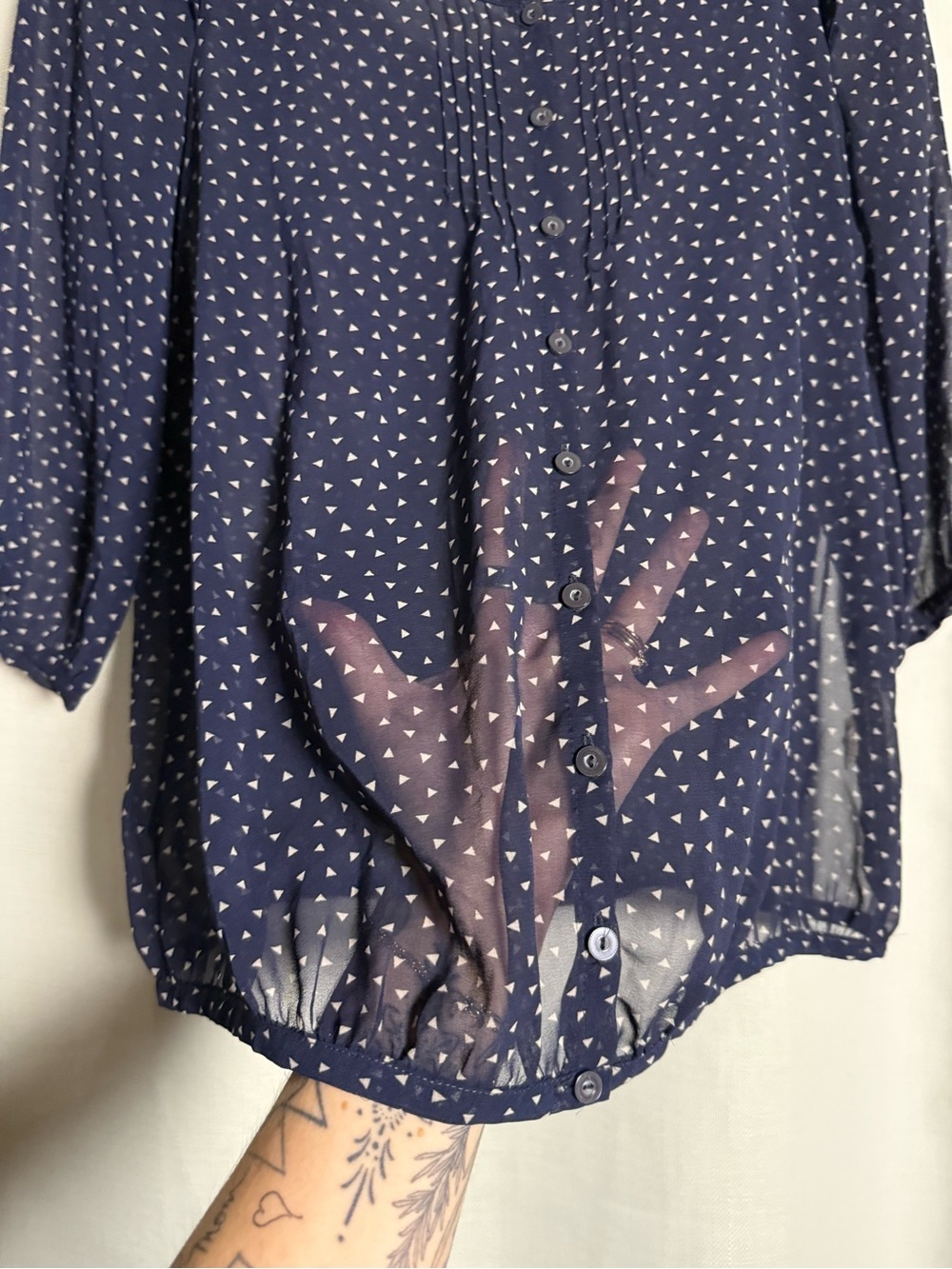 Pins And Needles Navy Blue and White Triangle Print Sheer Blouse Size Medium - Picture 6 of 7